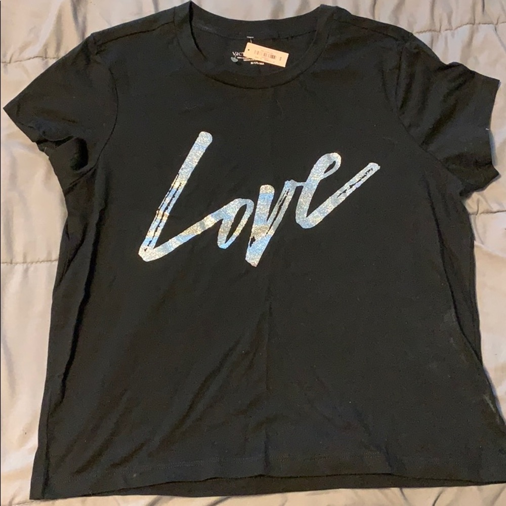 VS LOVE t-shirt